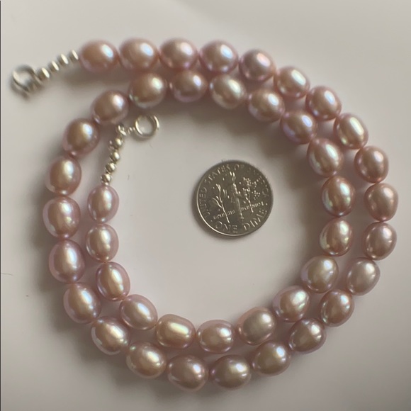 AAA Natural Lavender Cultured Pearl Necklace - 925 Sterling Silver - Picture 6 of 10